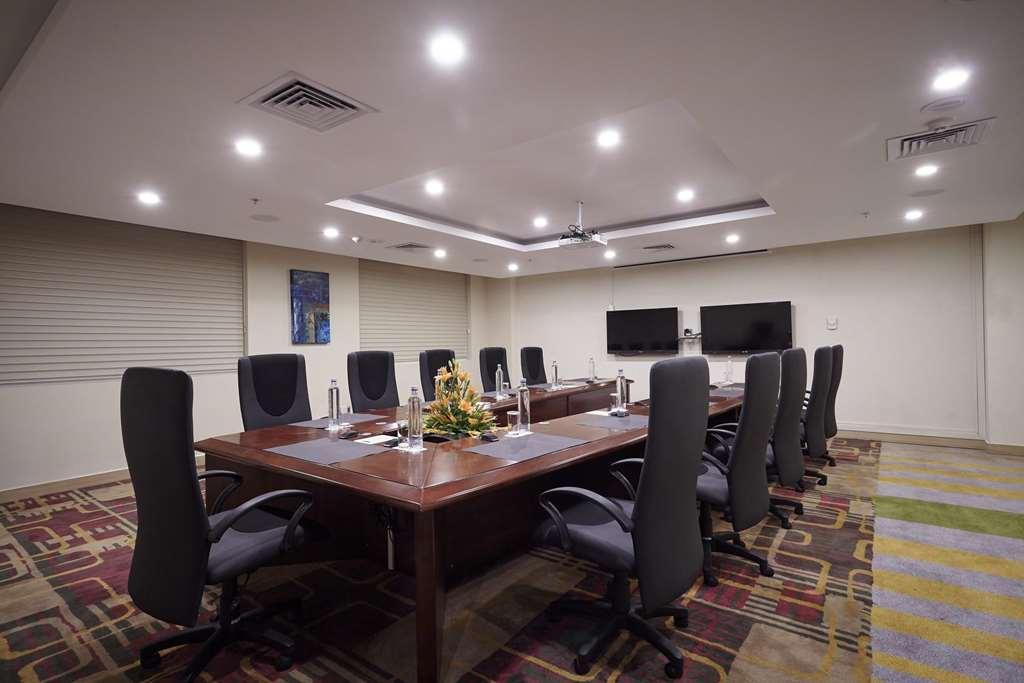 Turyaa - Omr It Expressway Hotel 5*
